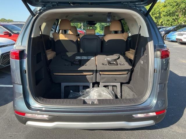 used 2024 Kia Carnival car, priced at $36,777
