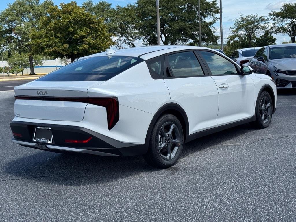 new 2025 Kia K4 car, priced at $23,652