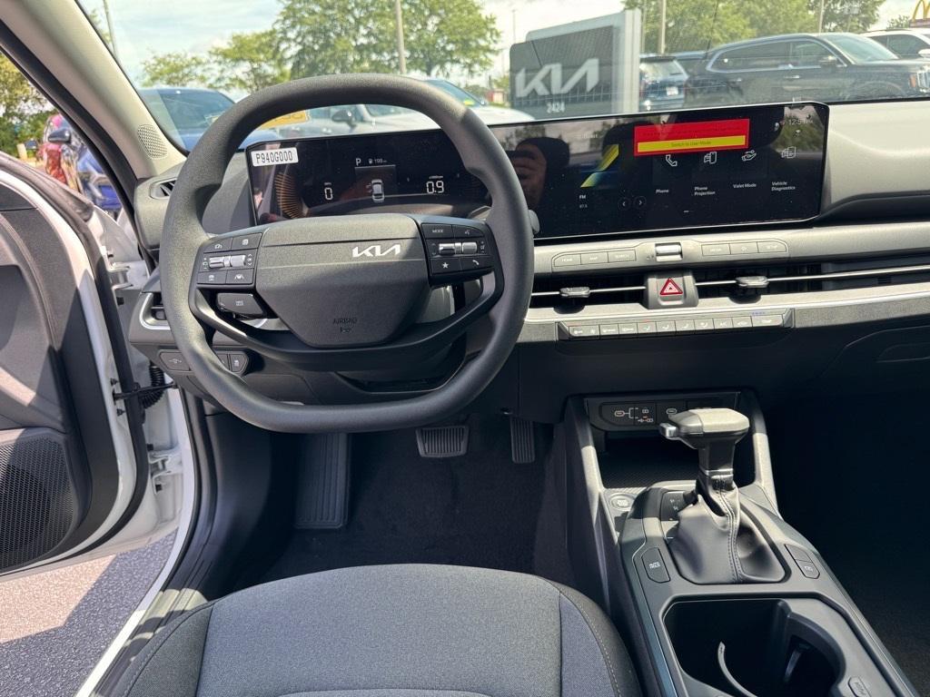 new 2025 Kia K4 car, priced at $23,652