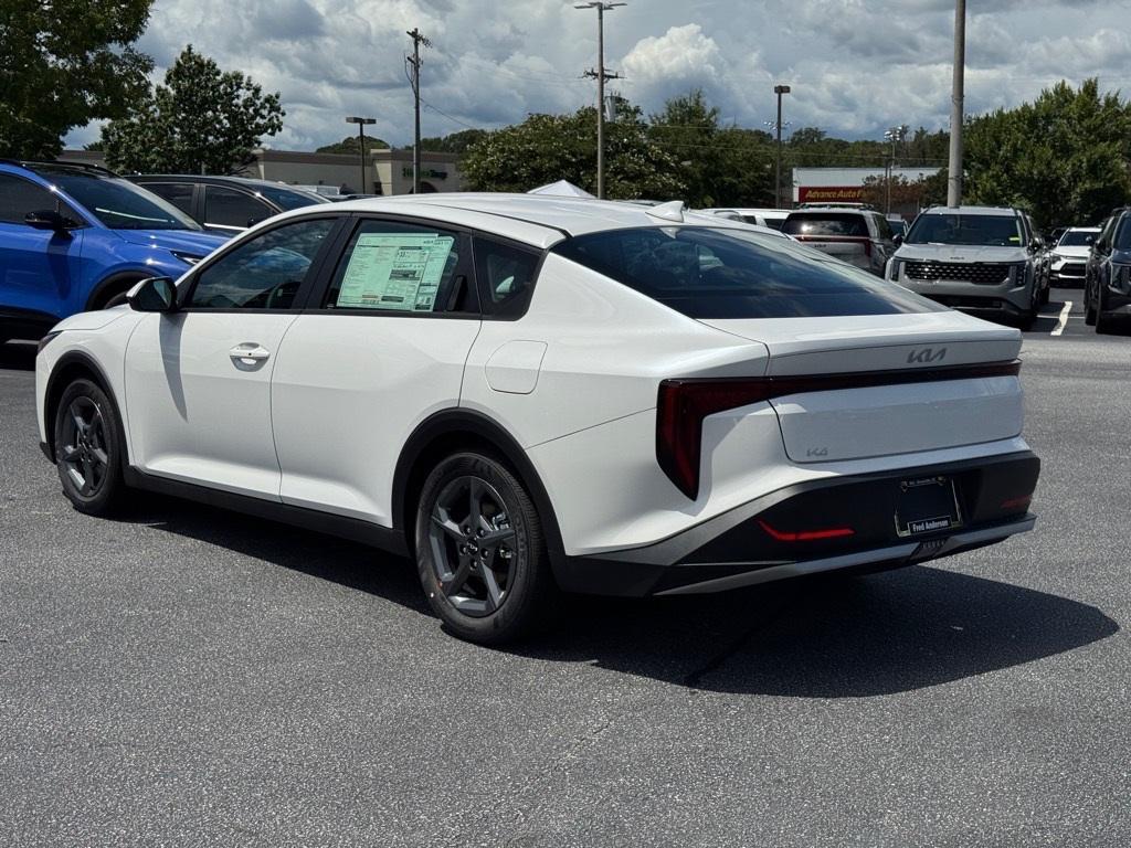new 2025 Kia K4 car, priced at $23,652