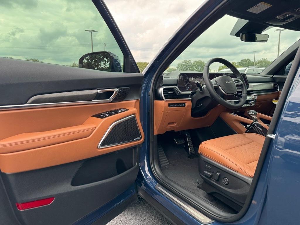 new 2025 Kia Telluride car, priced at $50,435
