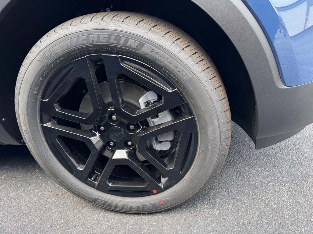 new 2025 Kia Telluride car, priced at $50,435