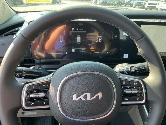 new 2025 Kia Carnival car, priced at $39,478