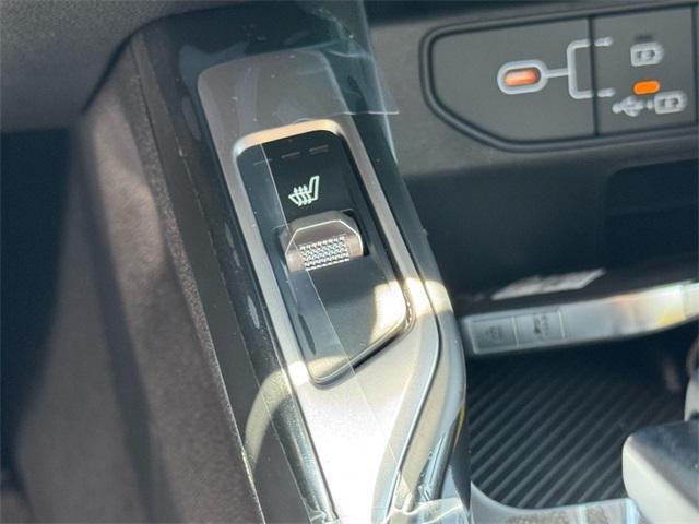 new 2025 Kia Sorento car, priced at $37,025