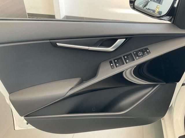 new 2025 Kia Niro car, priced at $31,326