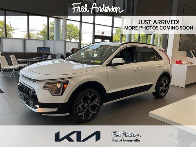 new 2025 Kia Niro car, priced at $31,326
