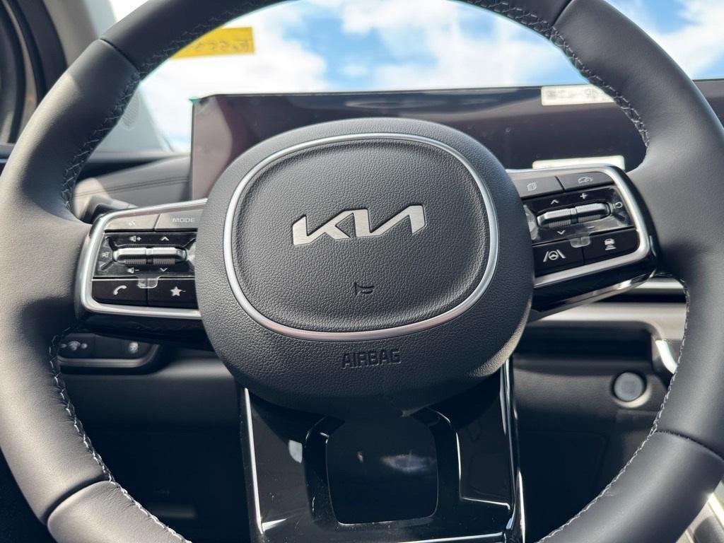 new 2026 Kia Carnival car, priced at $50,978
