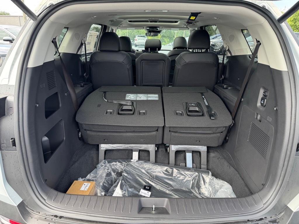 new 2026 Kia Carnival car, priced at $50,978