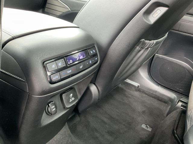 used 2024 Hyundai Palisade car, priced at $42,915