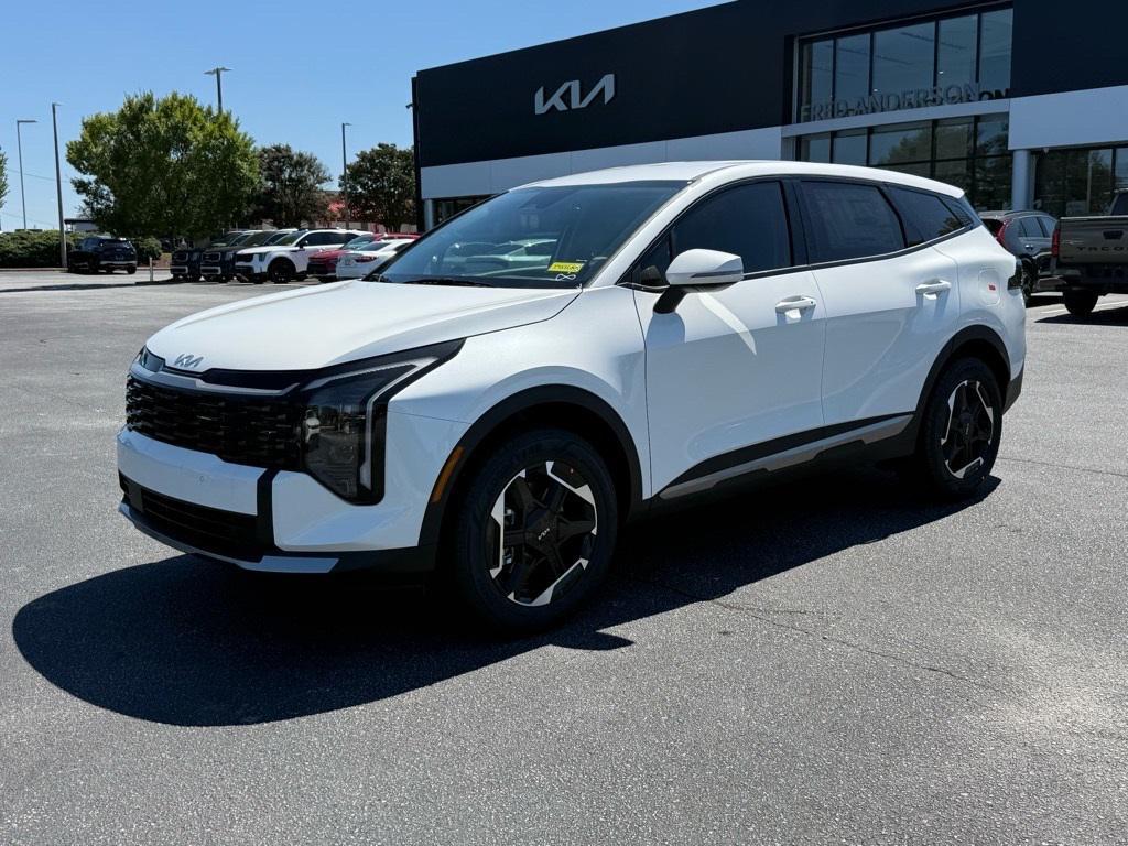 new 2026 Kia Sportage car, priced at $32,997