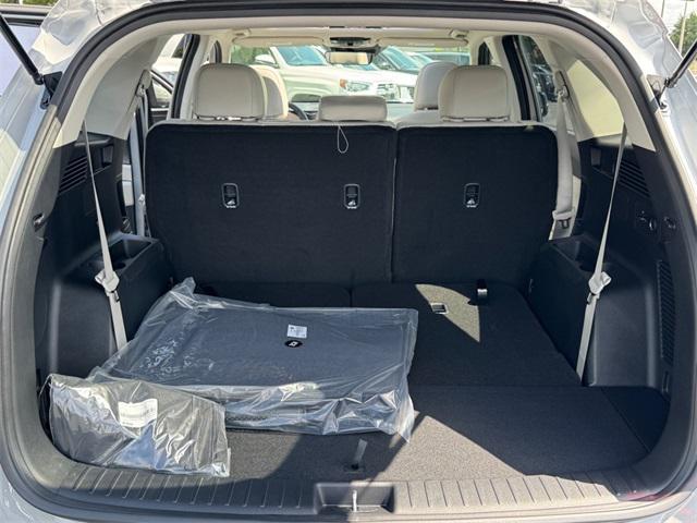 new 2025 Kia Sorento car, priced at $38,735