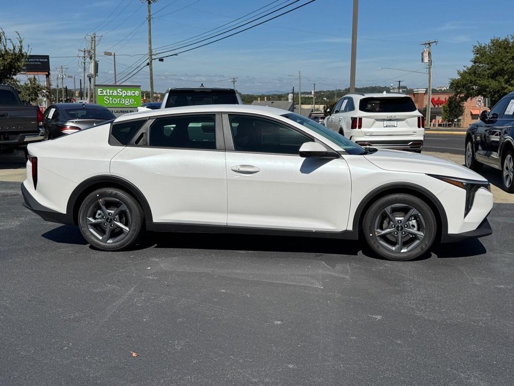 new 2025 Kia K4 car, priced at $23,590