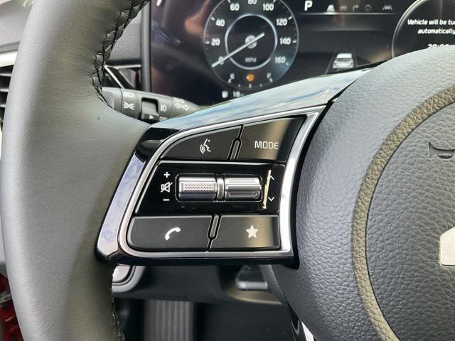 new 2025 Kia Seltos car, priced at $30,232