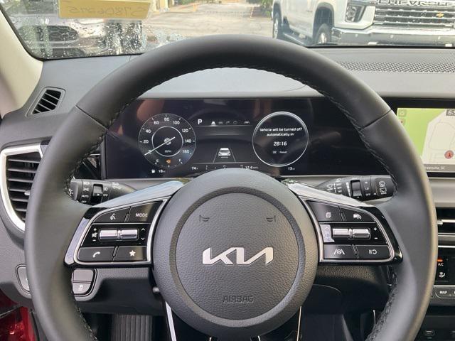 new 2025 Kia Seltos car, priced at $30,232