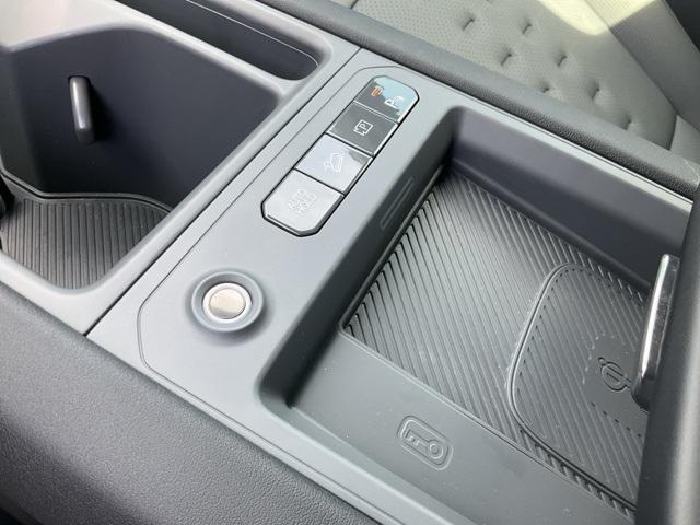 new 2026 Kia EV9 car, priced at $63,193