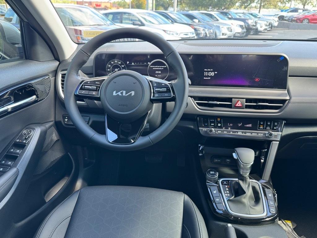 new 2026 Kia Seltos car, priced at $26,703