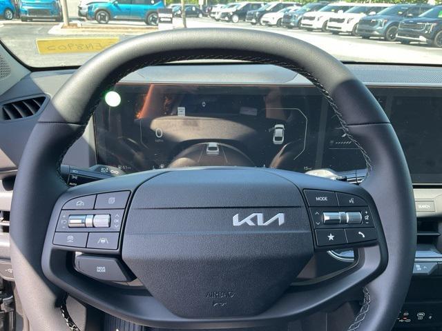 new 2025 Kia K4 car, priced at $24,132