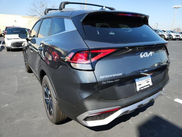 new 2024 Kia Sportage car, priced at $30,977