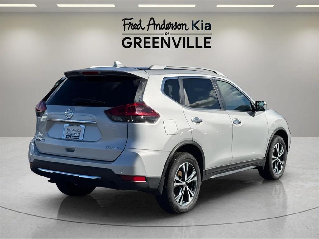 used 2019 Nissan Rogue car, priced at $15,835