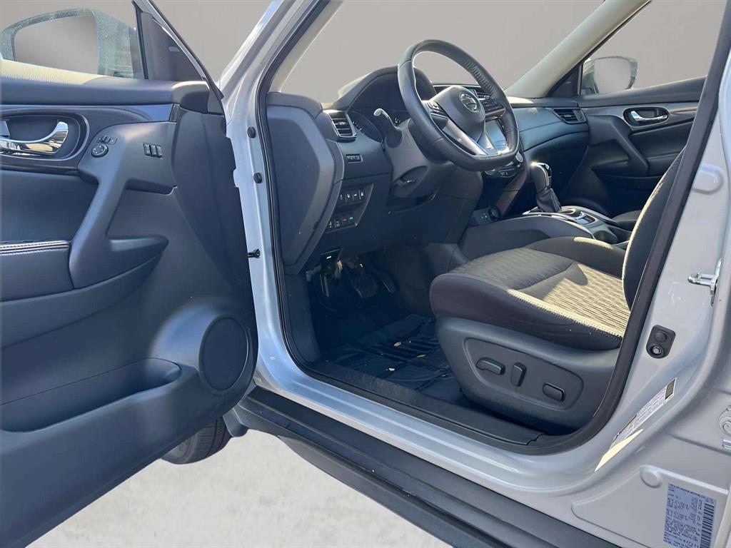 used 2019 Nissan Rogue car, priced at $15,835