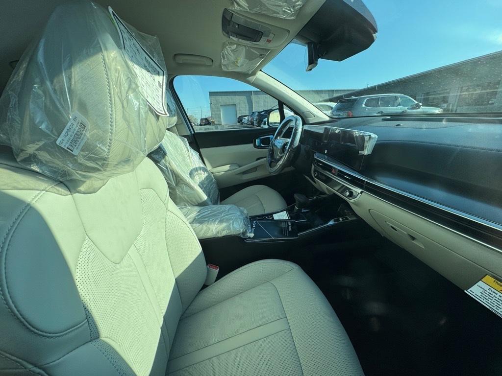 new 2026 Kia Sorento car, priced at $39,770