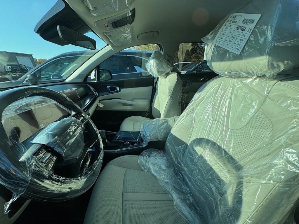 new 2026 Kia Sorento car, priced at $39,770