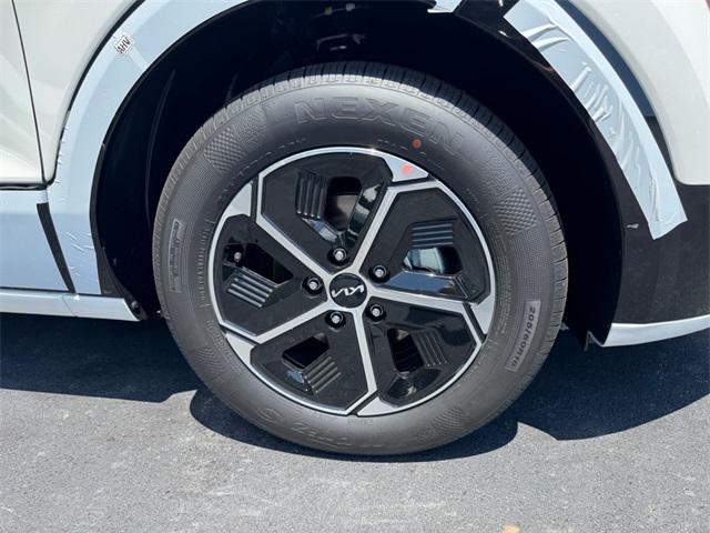 new 2025 Kia Niro car, priced at $35,105