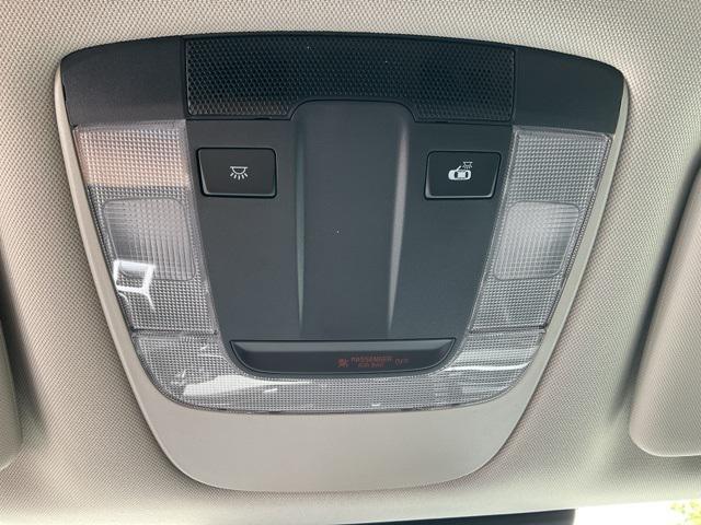 new 2025 Kia Sportage Hybrid car, priced at $30,299