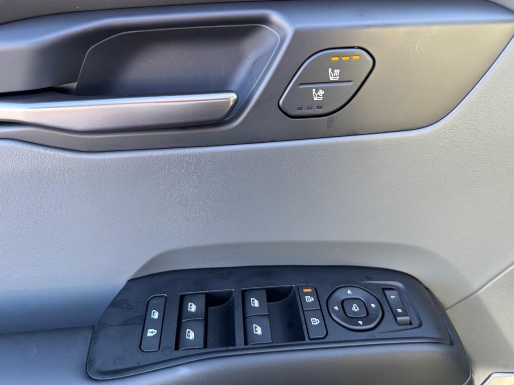 new 2026 Kia EV9 car, priced at $57,298