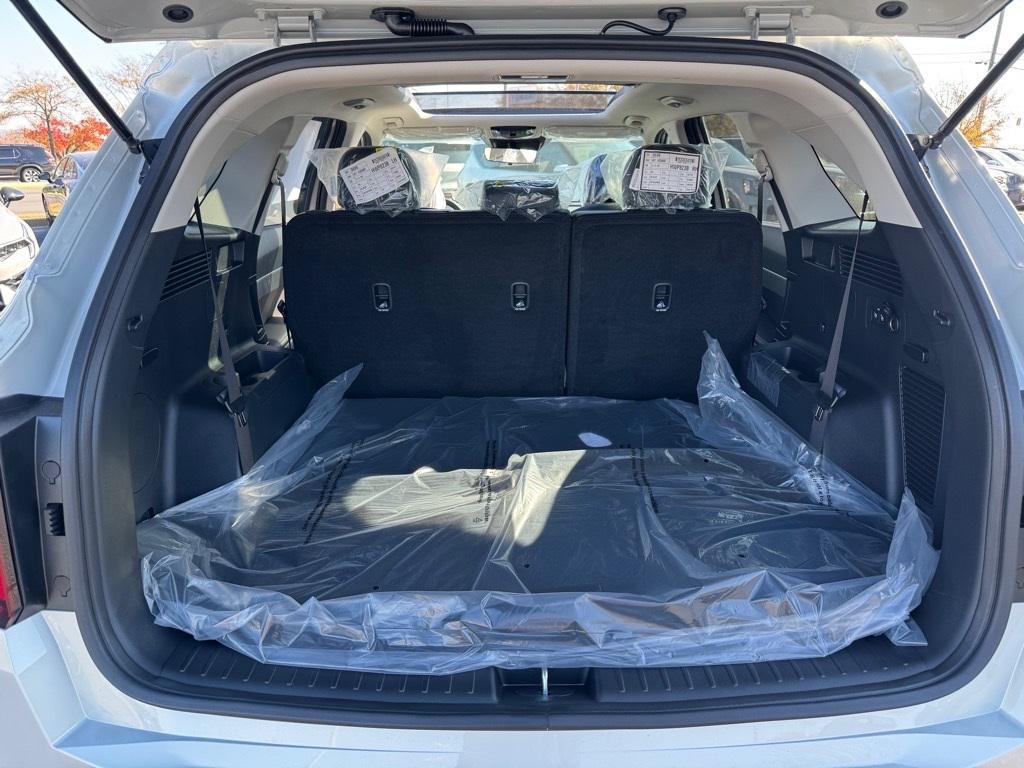 new 2026 Kia Sorento car, priced at $38,200