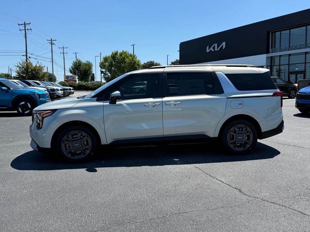 new 2026 Kia Carnival Hybrid car, priced at $43,264