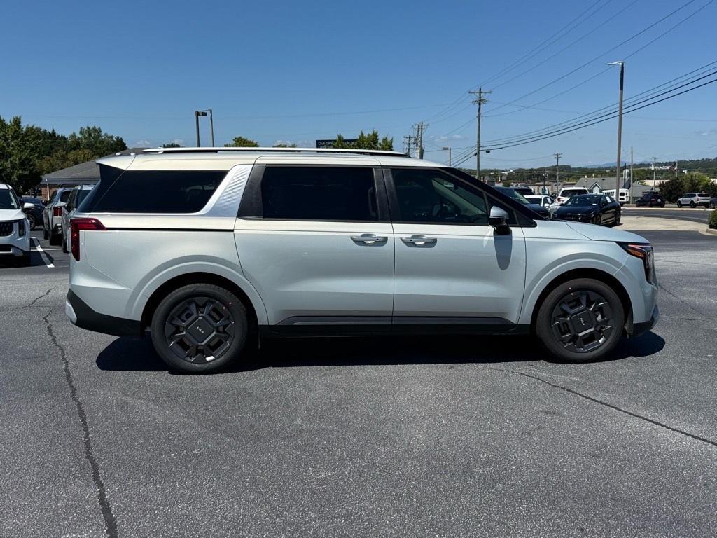 new 2026 Kia Carnival Hybrid car, priced at $43,264