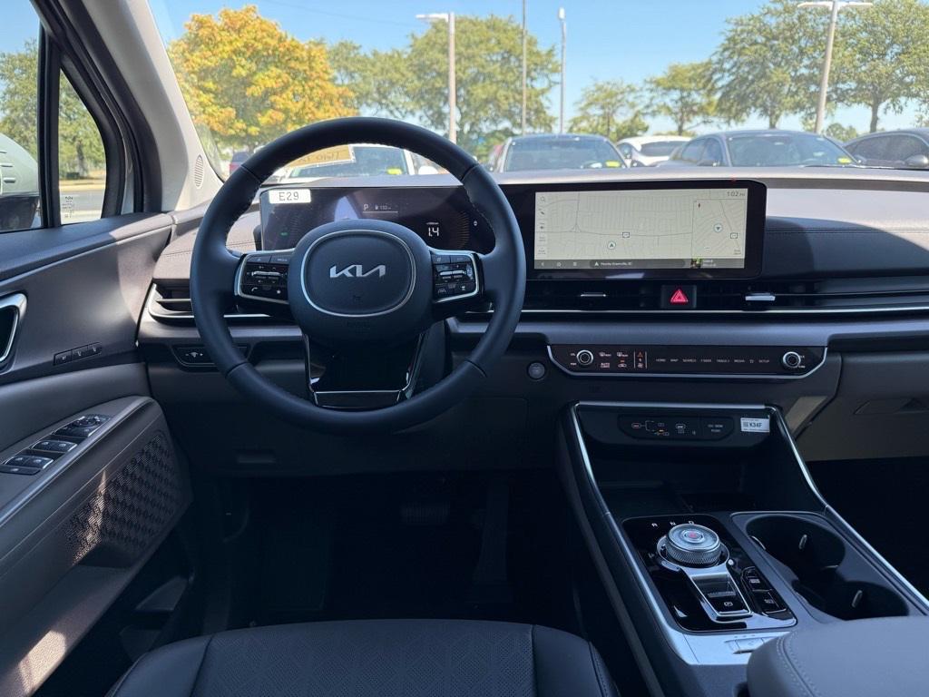 new 2026 Kia Carnival Hybrid car, priced at $43,264