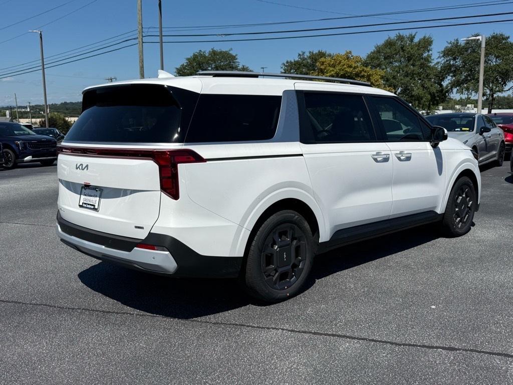 new 2026 Kia Carnival Hybrid car, priced at $43,264