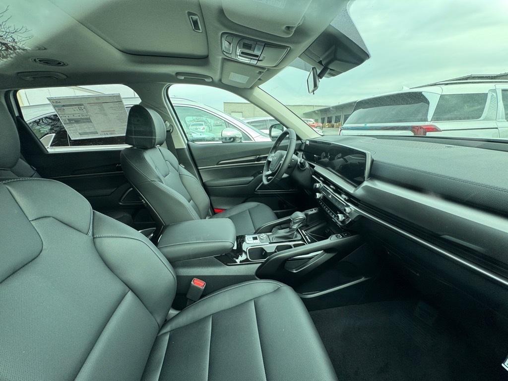 new 2025 Kia Telluride car, priced at $41,795