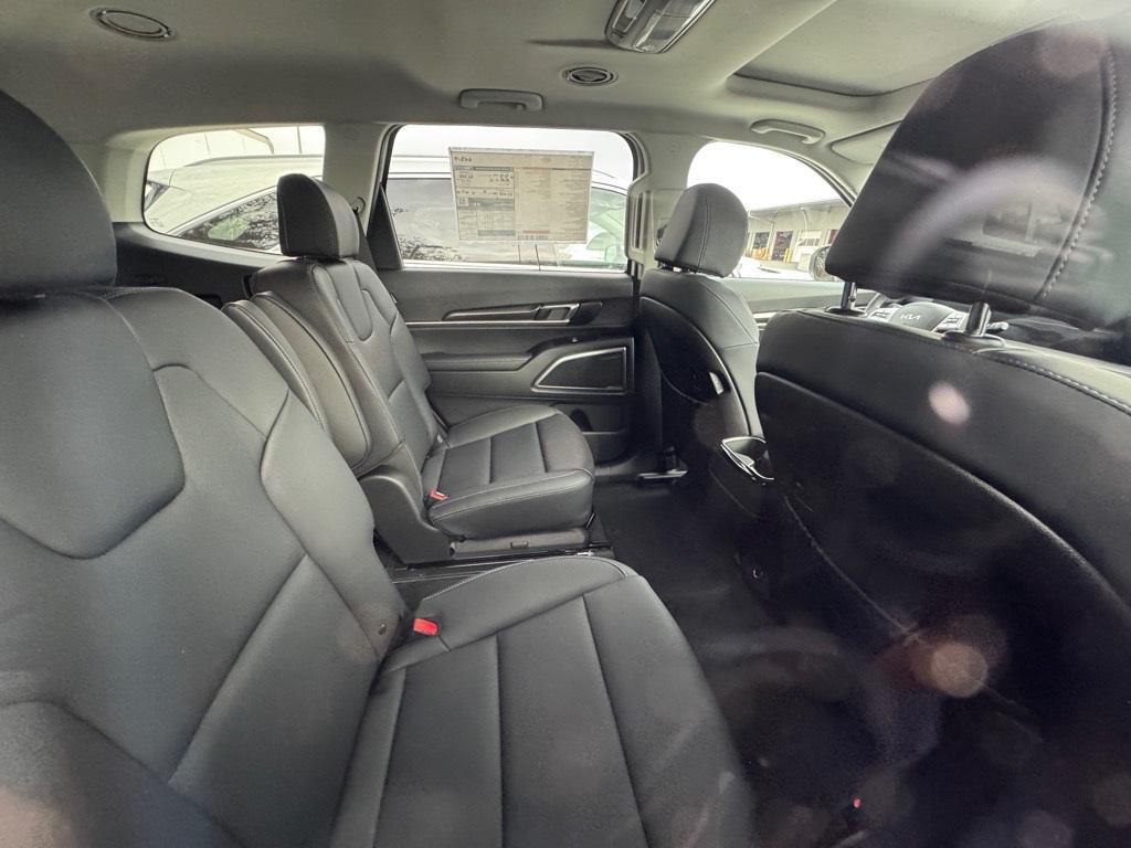 new 2025 Kia Telluride car, priced at $41,795