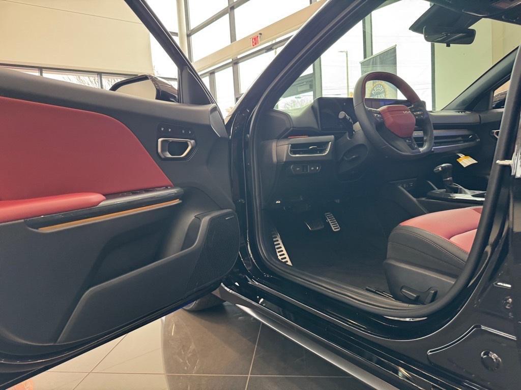 new 2025 Kia K4 car, priced at $31,970