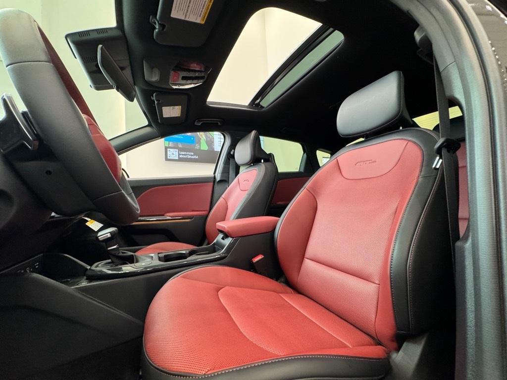 new 2025 Kia K4 car, priced at $31,970