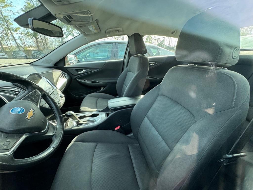 used 2018 Chevrolet Malibu car, priced at $11,801