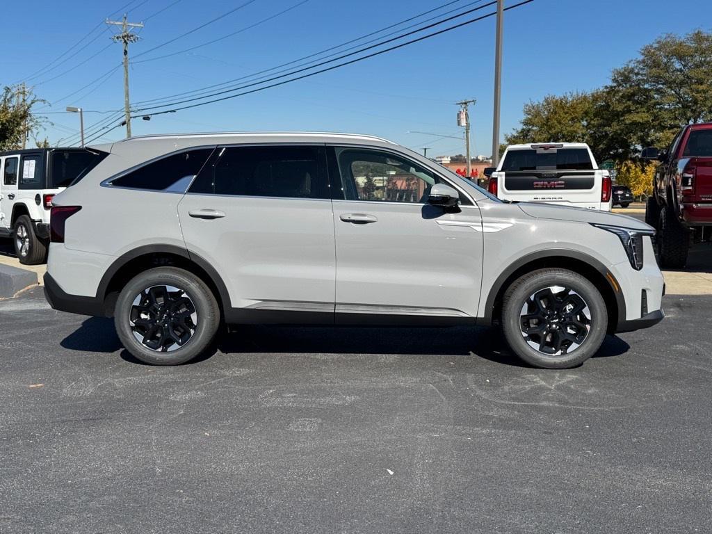 new 2026 Kia Sorento car, priced at $37,854