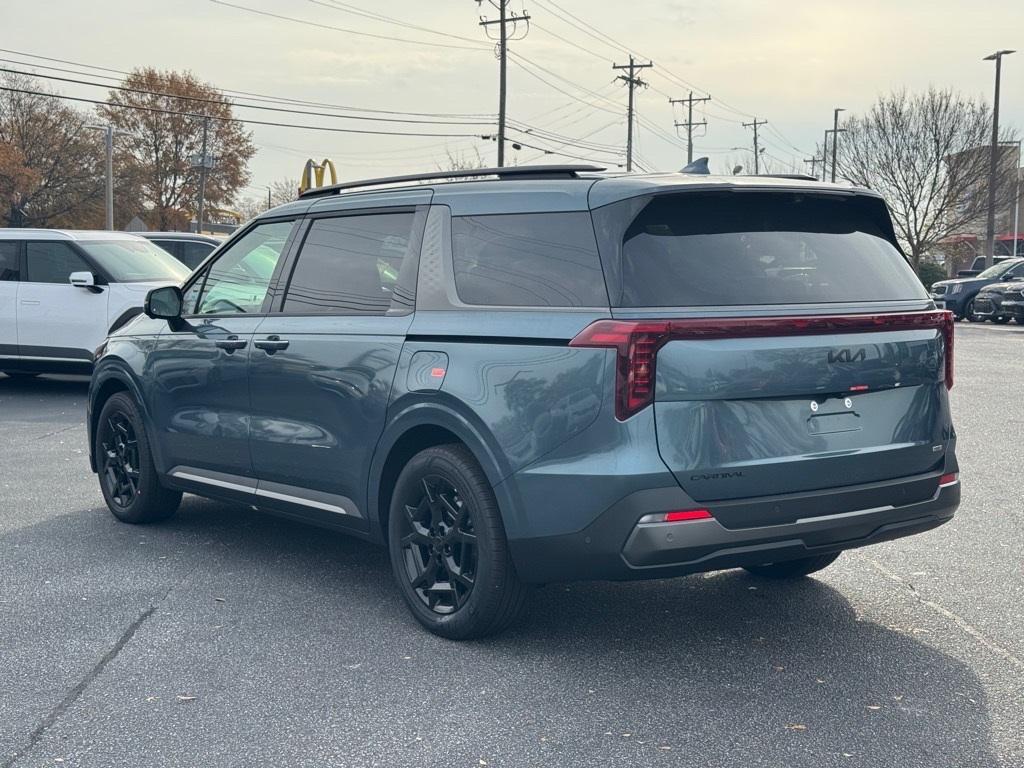 new 2026 Kia Carnival Hybrid car, priced at $57,985