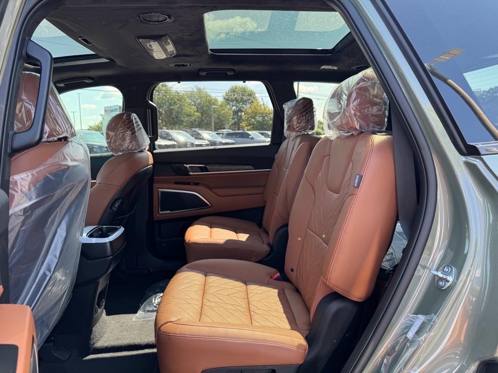 new 2025 Kia Telluride car, priced at $53,694