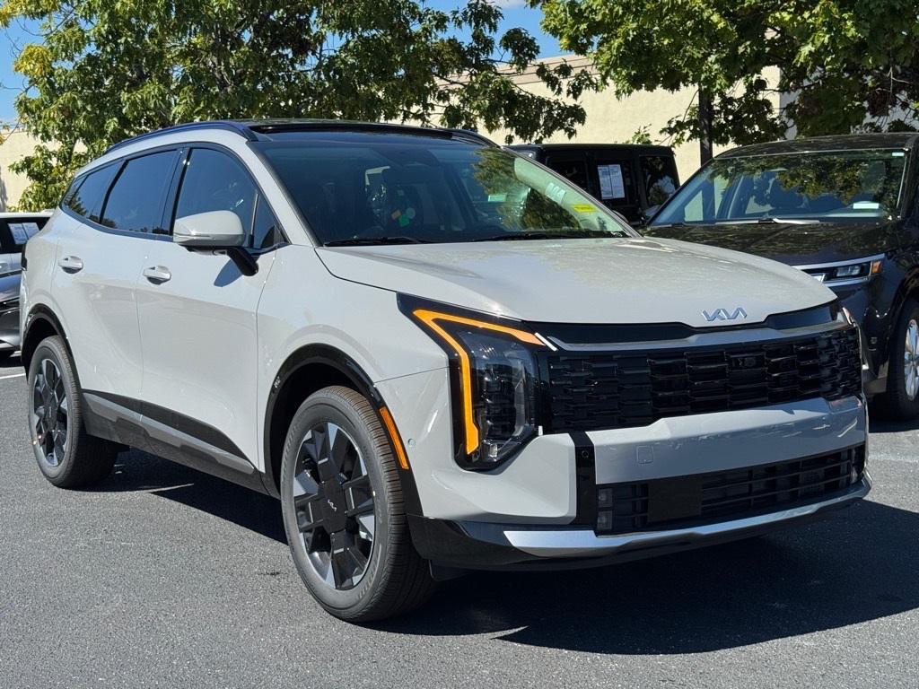 new 2026 Kia Sportage Hybrid car, priced at $40,578