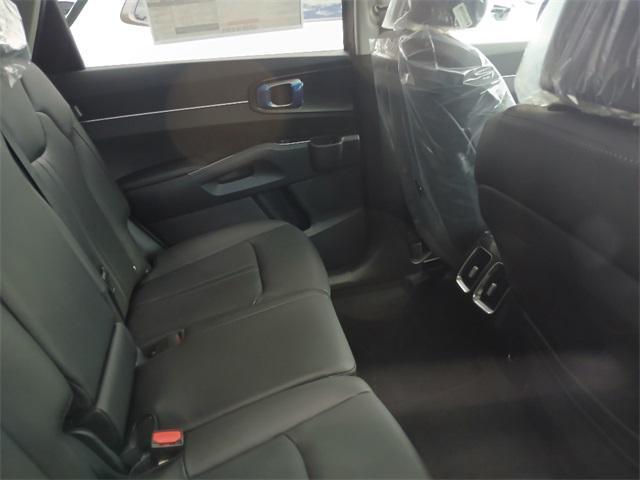 new 2025 Kia Sorento car, priced at $38,240