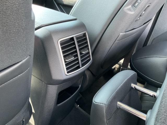new 2025 Kia Sportage car, priced at $32,052