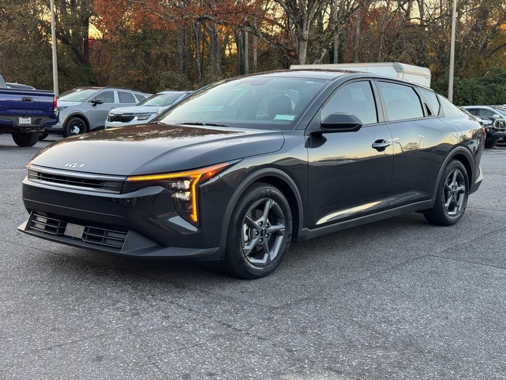 used 2025 Kia K4 car, priced at $21,554