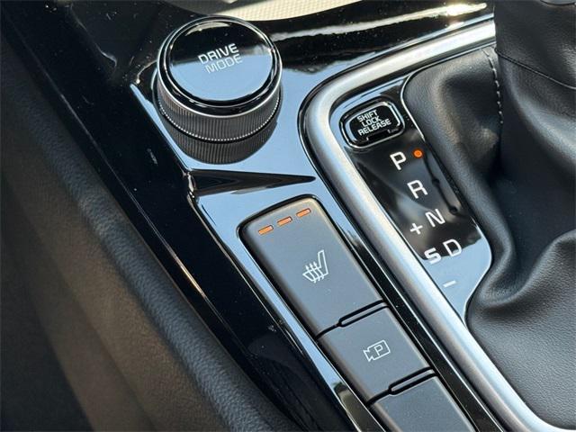 new 2025 Kia Seltos car, priced at $27,663