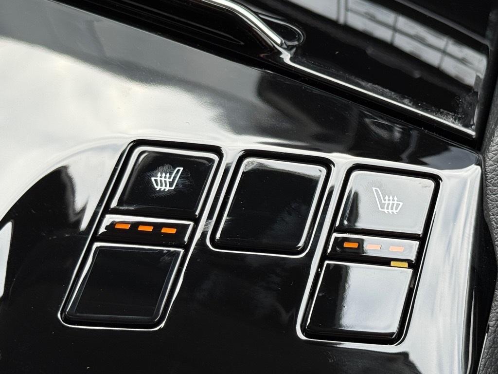 new 2025 Kia Sportage Hybrid car, priced at $30,500