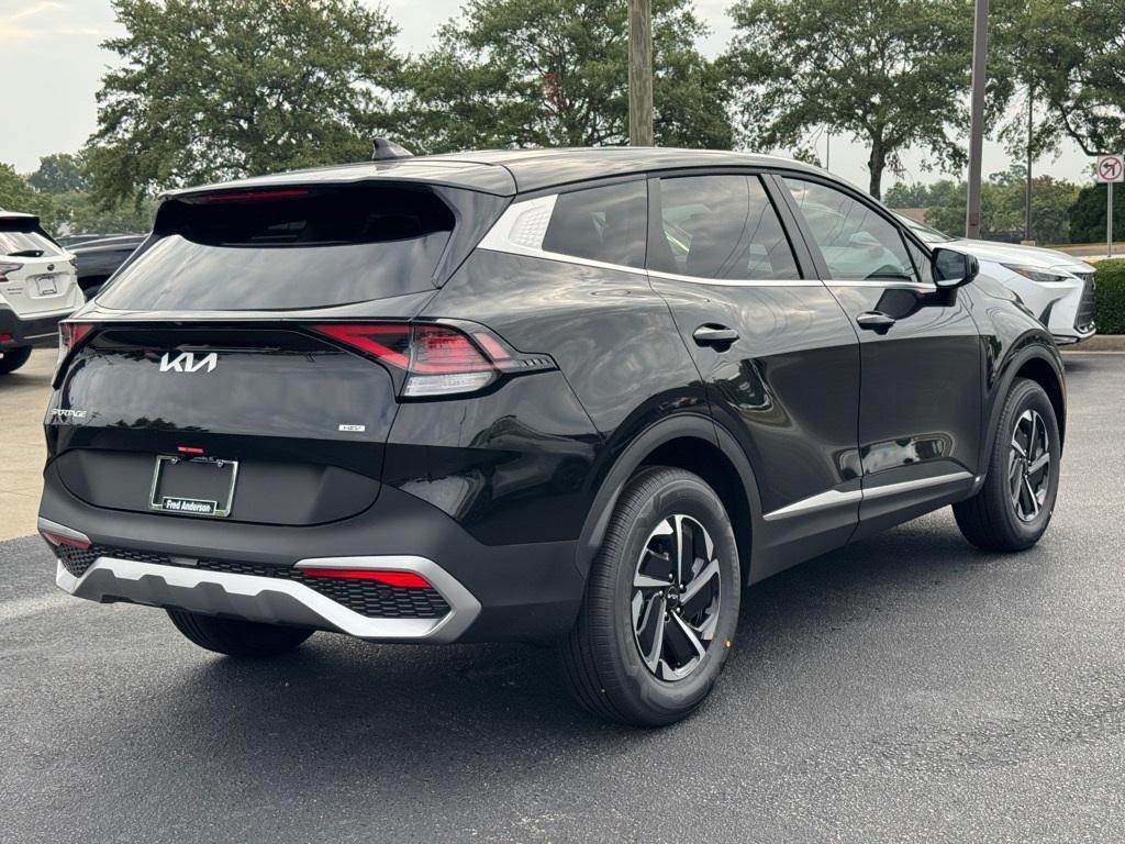 new 2025 Kia Sportage Hybrid car, priced at $30,500