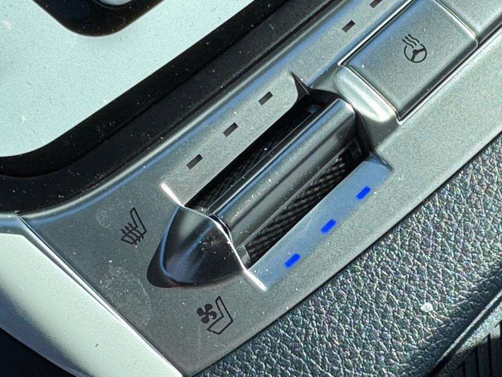 new 2026 Kia Carnival Hybrid car, priced at $52,745